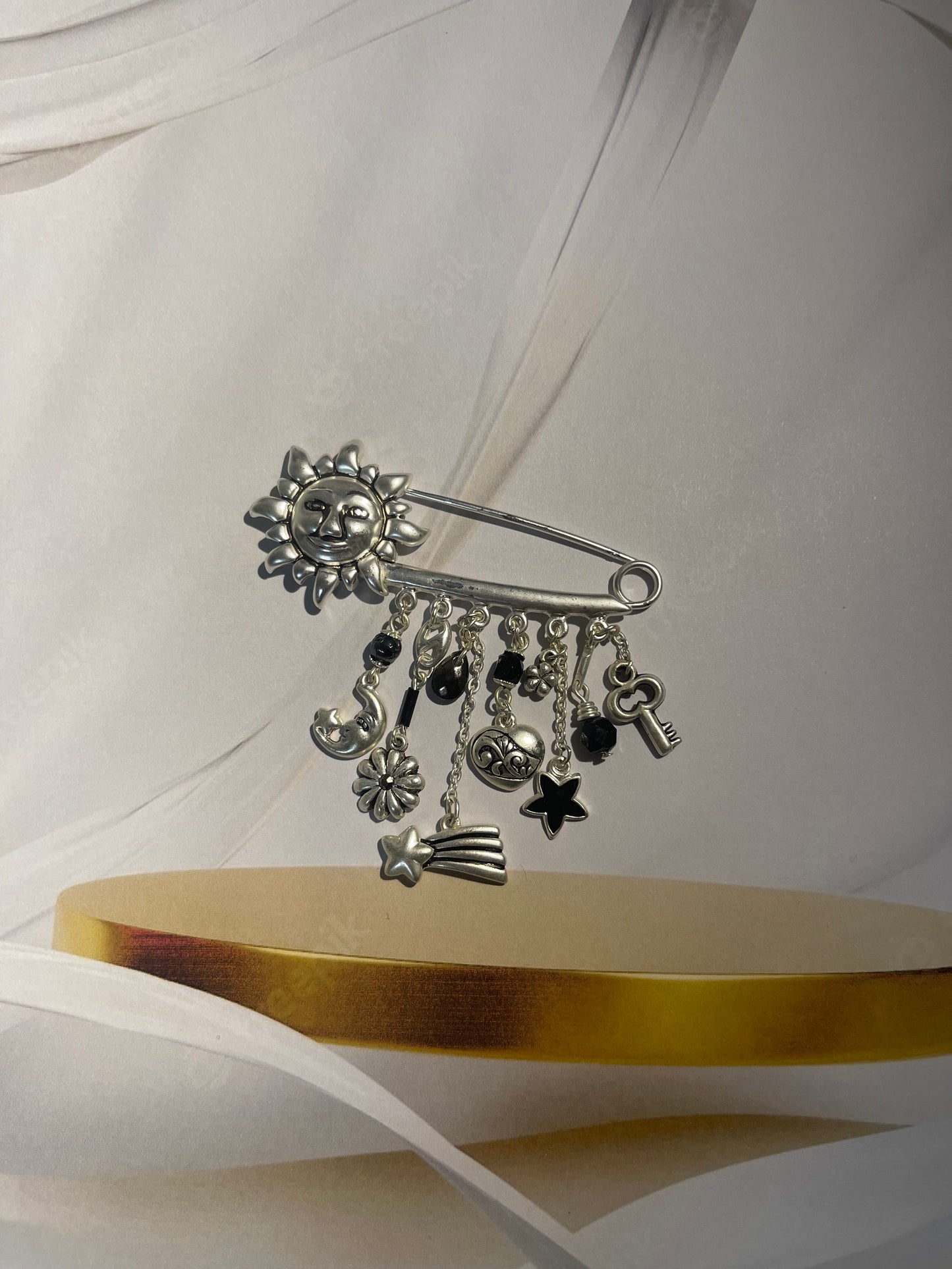 Celestial Kilt Pin Brooch – Sun, Moon & Stars