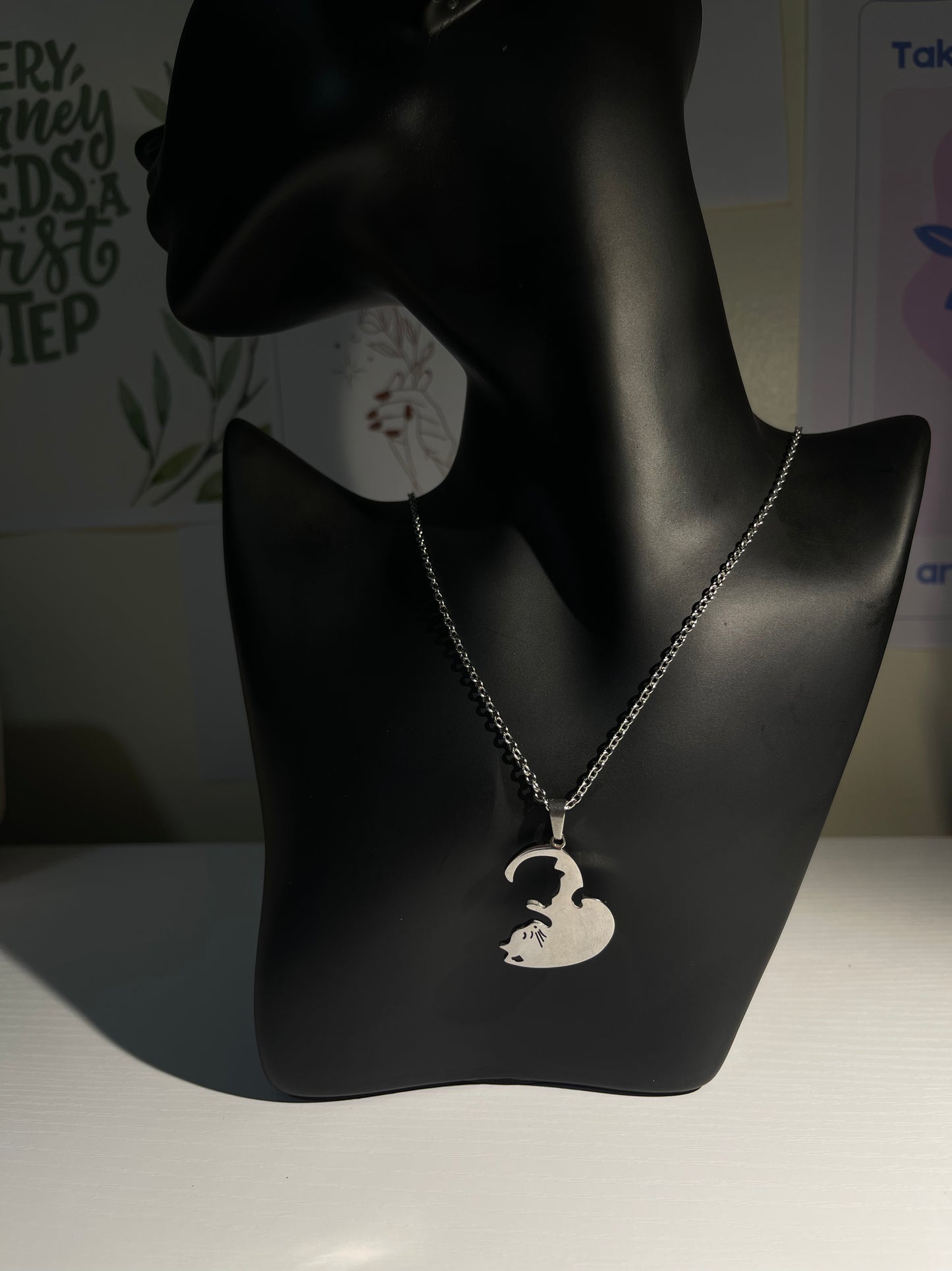 Cat Pendant Necklace – Silver-Tone Cat Jewelry for Cat Lovers