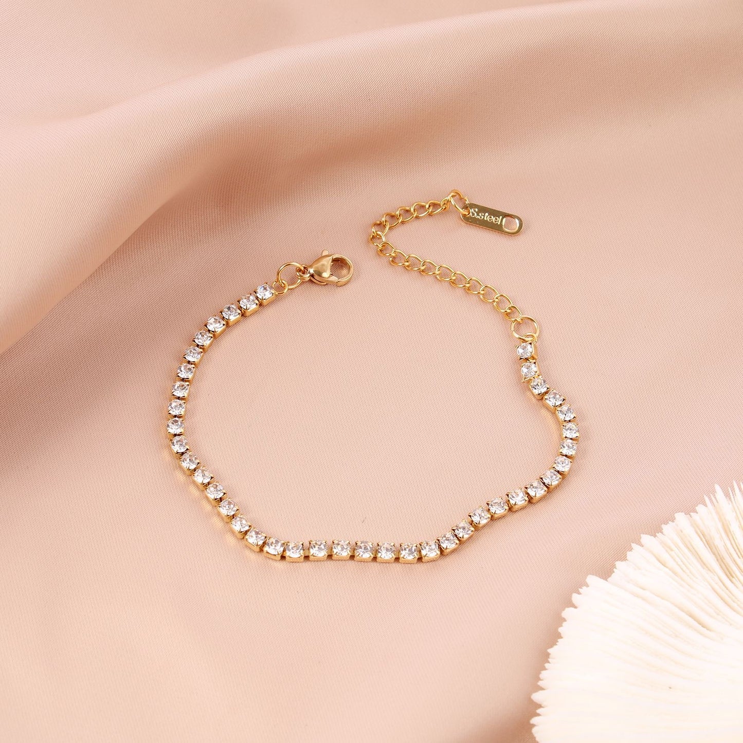 Classic 18K Gold Plated Rhinestone Bracelet - Elegant & Unisex