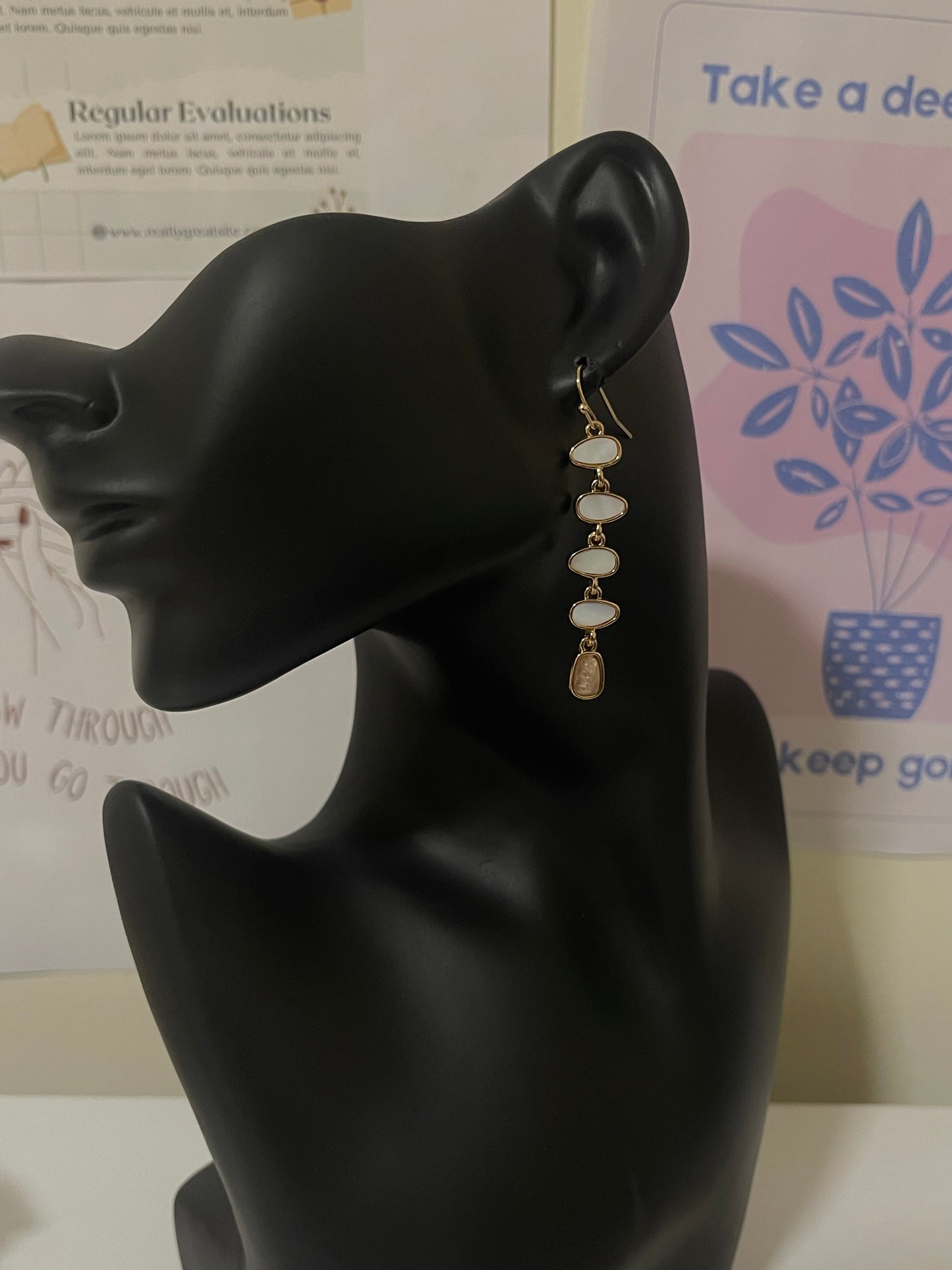 Linear Drop Earrings with Oval Stones – Elegant Cascading Design