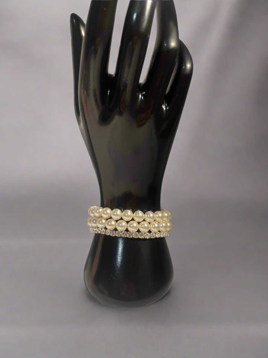 Pearl & Rhinestone Stretch Bracelet Set – 3 Pieces Elegant Stackable Jewelry