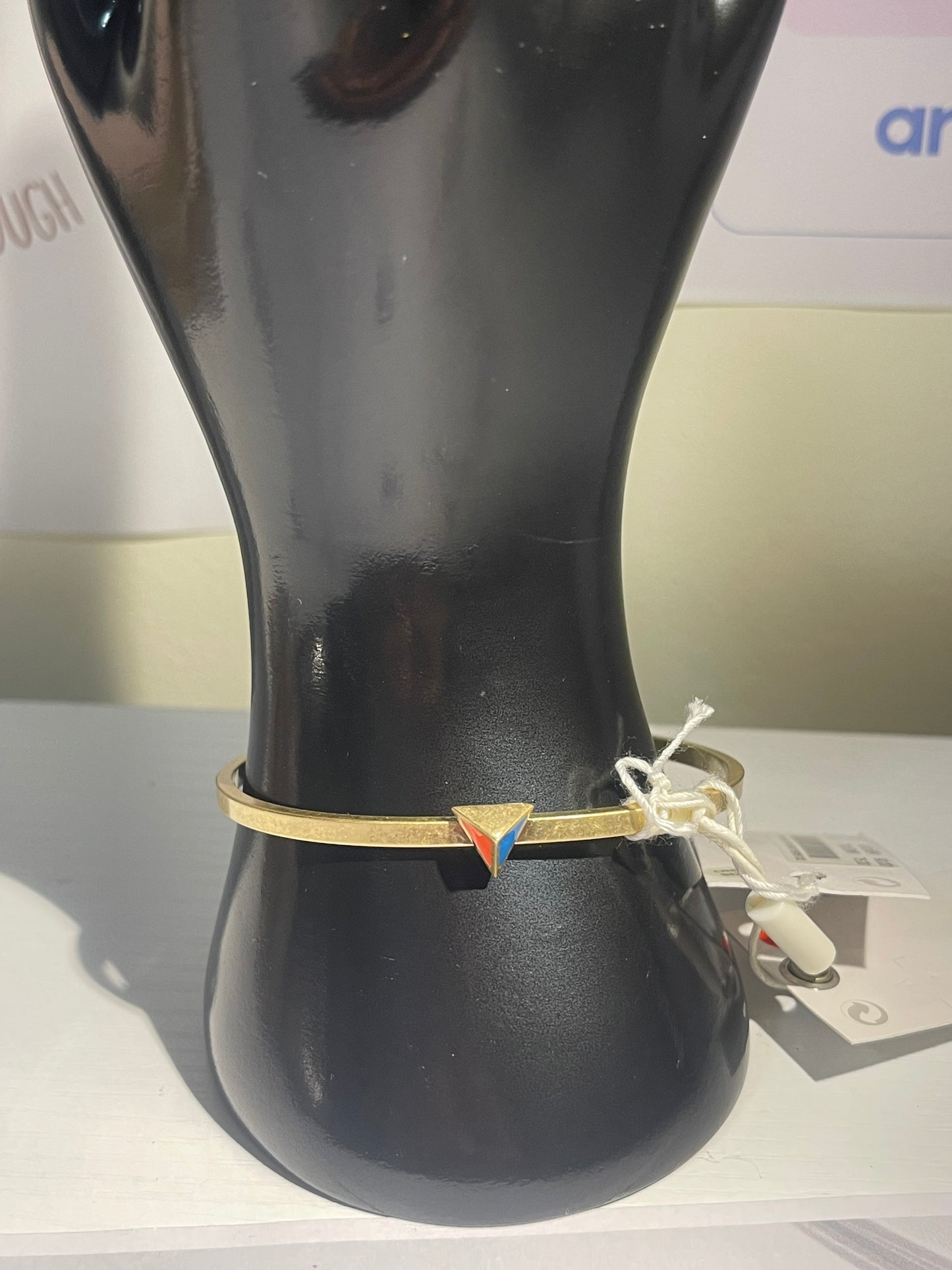 Gold-Tone Cuff Bracelet with Triangular Accent – & Other Stories